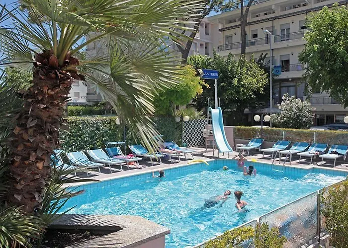 Family Antibes -50m Dal Mare - Otel