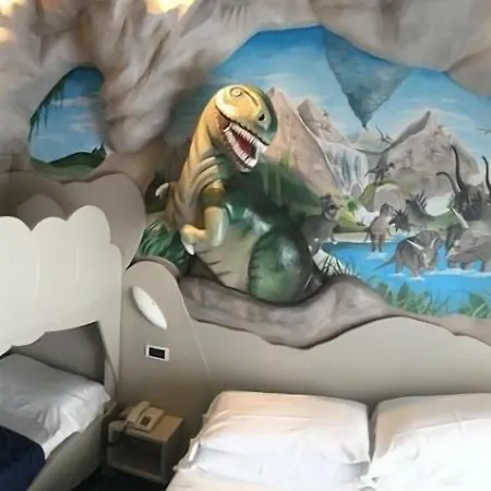 Family Antibes -50m Dal Mare - Szálloda Riccione