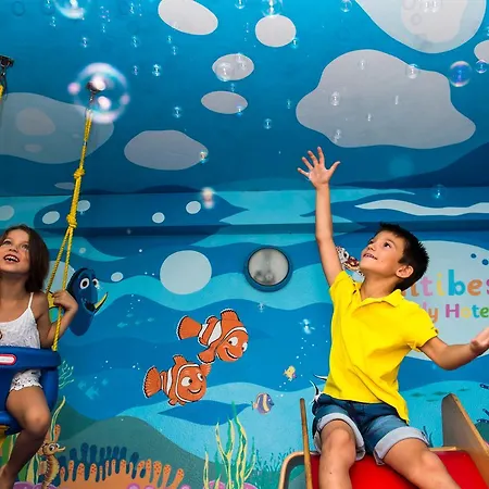 Family Antibes -50m Dal Mare - Hotell Riccione