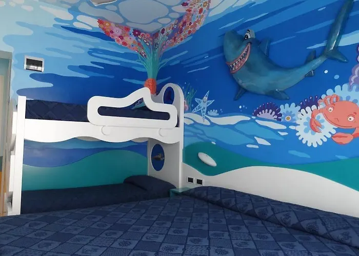 Family Antibes -50m Dal Mare - Riccione